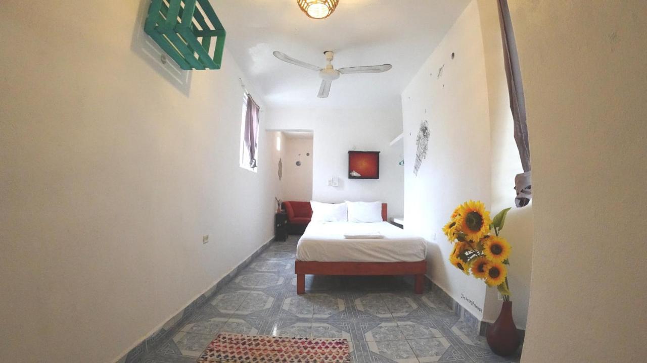 Izsla Suites Playa del Carmen Eksteriør billede